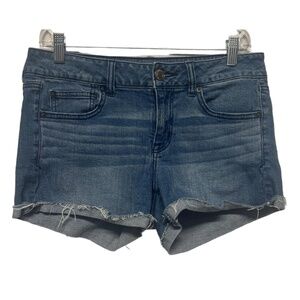 American Eagle Outfitters Shortie Shorts Size 10 Stretch Blue Denim Raw‎ Hem